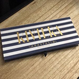 Riviera palette by Anastasia